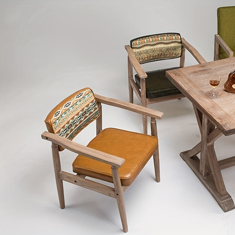 Chaise en bois vintage orange